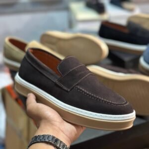Chaussure en daim SK03