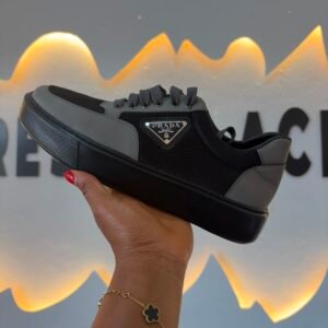 Chaussure en daim PA